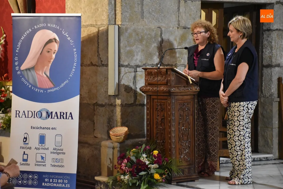 Foto 4 - San Andr&eacute;s alberga el inicio de la nueva estancia en la Di&oacute;cesis de la Virgen de Radio Mar&iacute;a