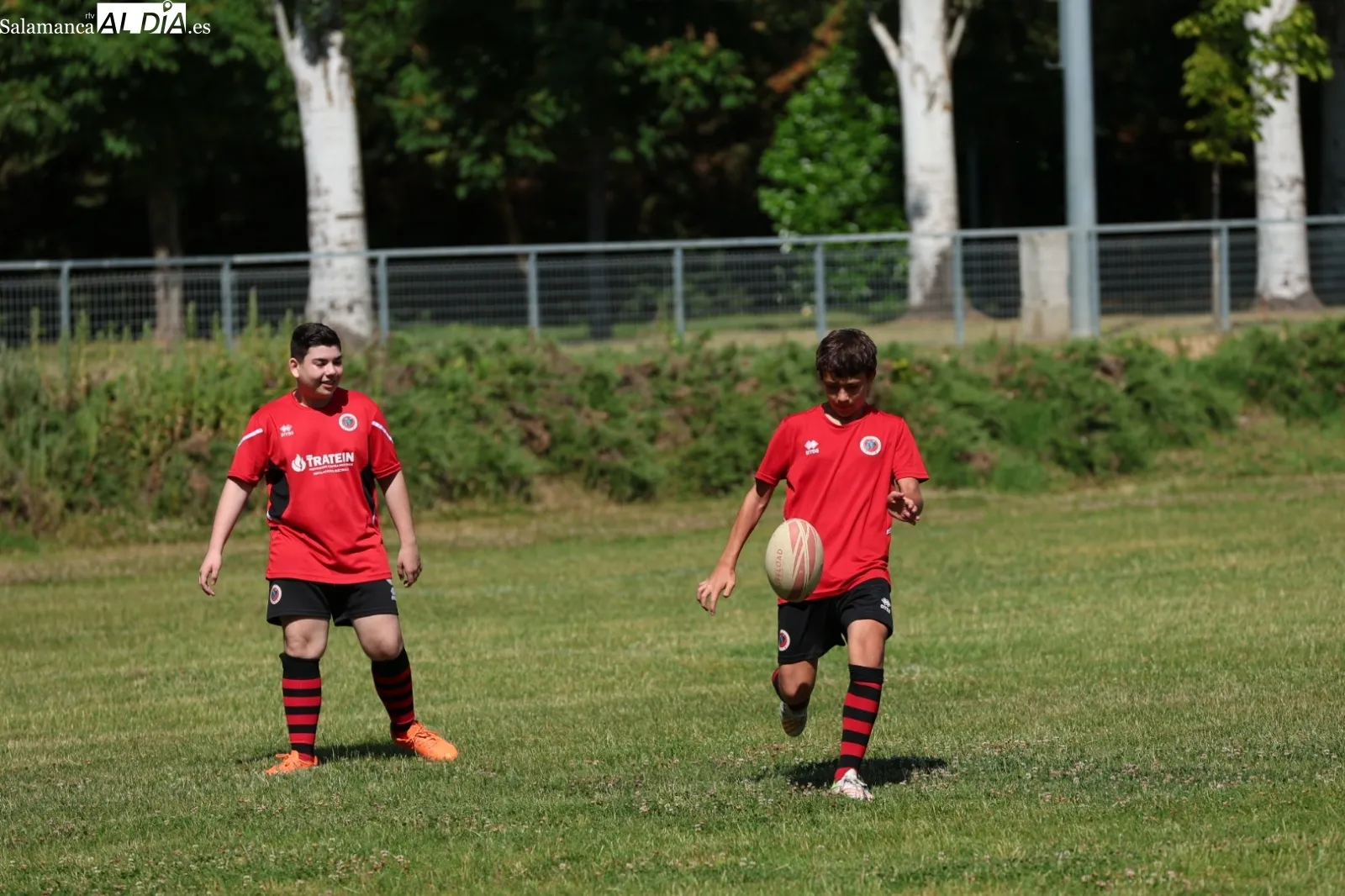 Foto 8 - El Salamanca Rugby Club celebra su fin de temporada por todo lo alto en La Aldehuela (FOTOS)