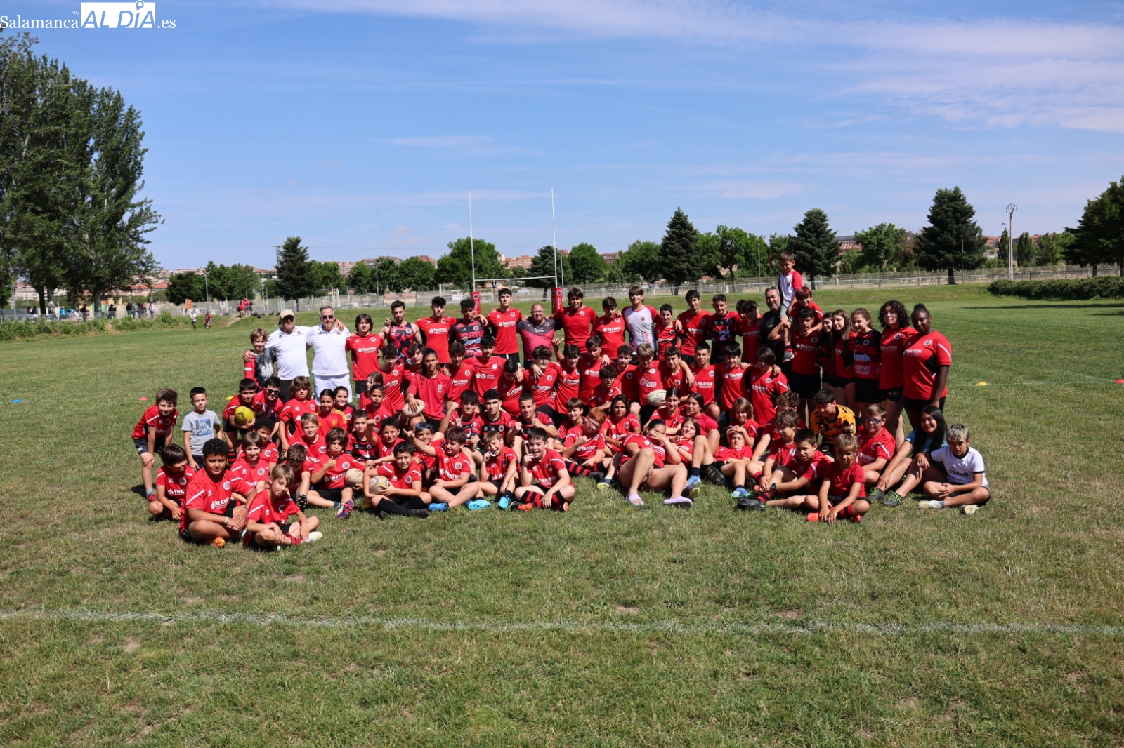 El Salamanca Rugby Club celebra su fin de temporada por todo lo alto en La Aldehuela
