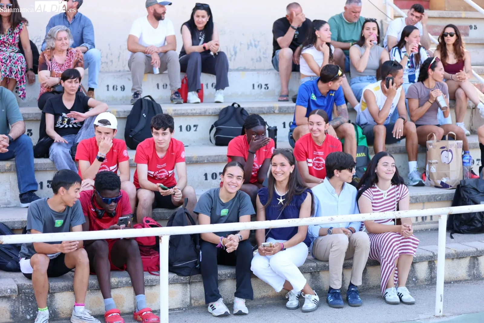 Foto 18 - El Encuentro Internacional de Relevos 4x100 Espa&ntilde;a-Portugal llena de talento Las Pistas (FOTOS)