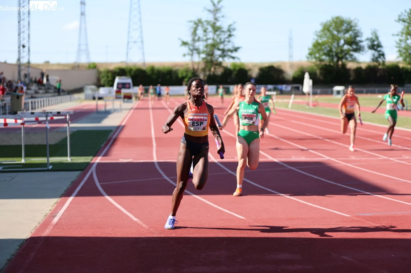 Foto 11 - El Encuentro Internacional de Relevos 4x100 Espa&ntilde;a-Portugal llena de talento Las Pistas (FOTOS)
