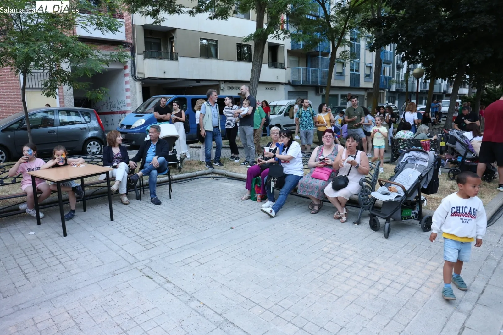 Foto 16 - Animada chocolatada popular en las fiestas del barrio de La Aldehuela (FOTOS)