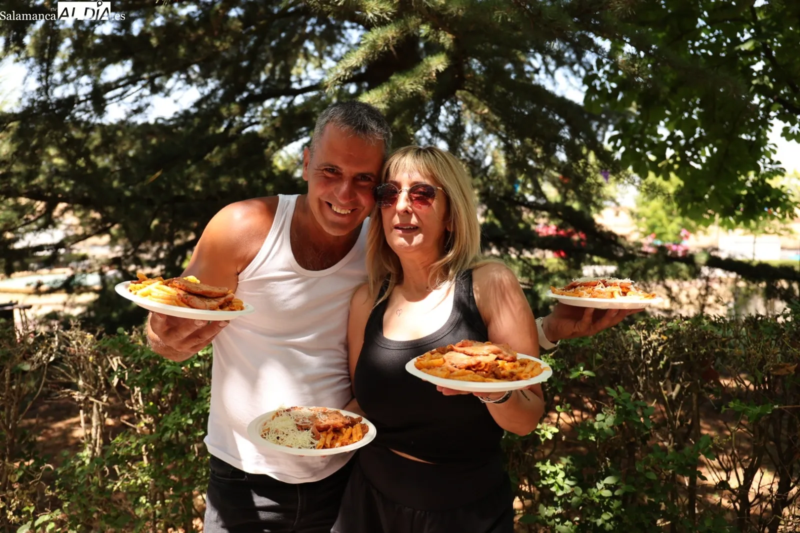 Foto 7 - &Eacute;xito de la comida popular en las fiestas de Pizarrales (FOTOS)