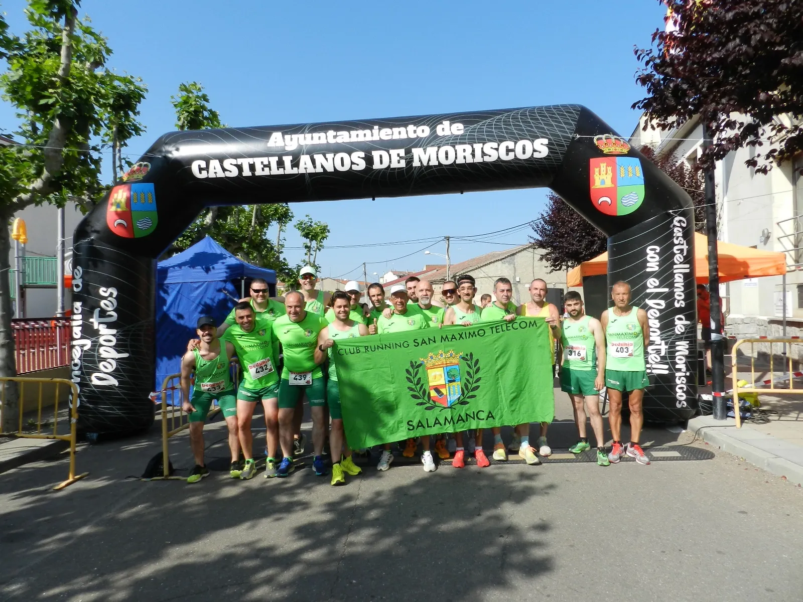Foto 8 - Pablo L&oacute;pez y Sandra Santamar&iacute;a, los m&aacute;s r&aacute;pidos en la Carrera Popular de Castellanos de Moriscos 2025