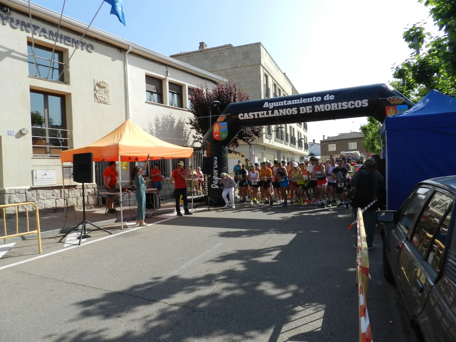 Foto 3 - Pablo L&oacute;pez y Sandra Santamar&iacute;a, los m&aacute;s r&aacute;pidos en la Carrera Popular de Castellanos de Moriscos 2025