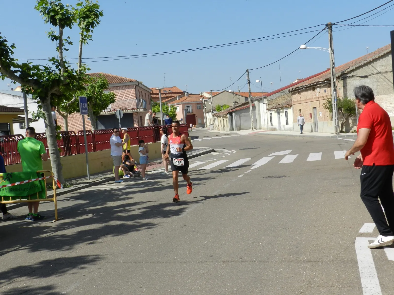 Foto 10 - Pablo L&oacute;pez y Sandra Santamar&iacute;a, los m&aacute;s r&aacute;pidos en la Carrera Popular de Castellanos de Moriscos 2025