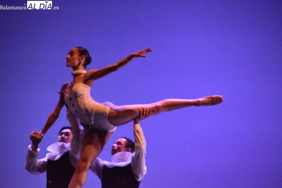 Escuela de Danza CyL en el Teatro Liceo | Fotos: Miguel González