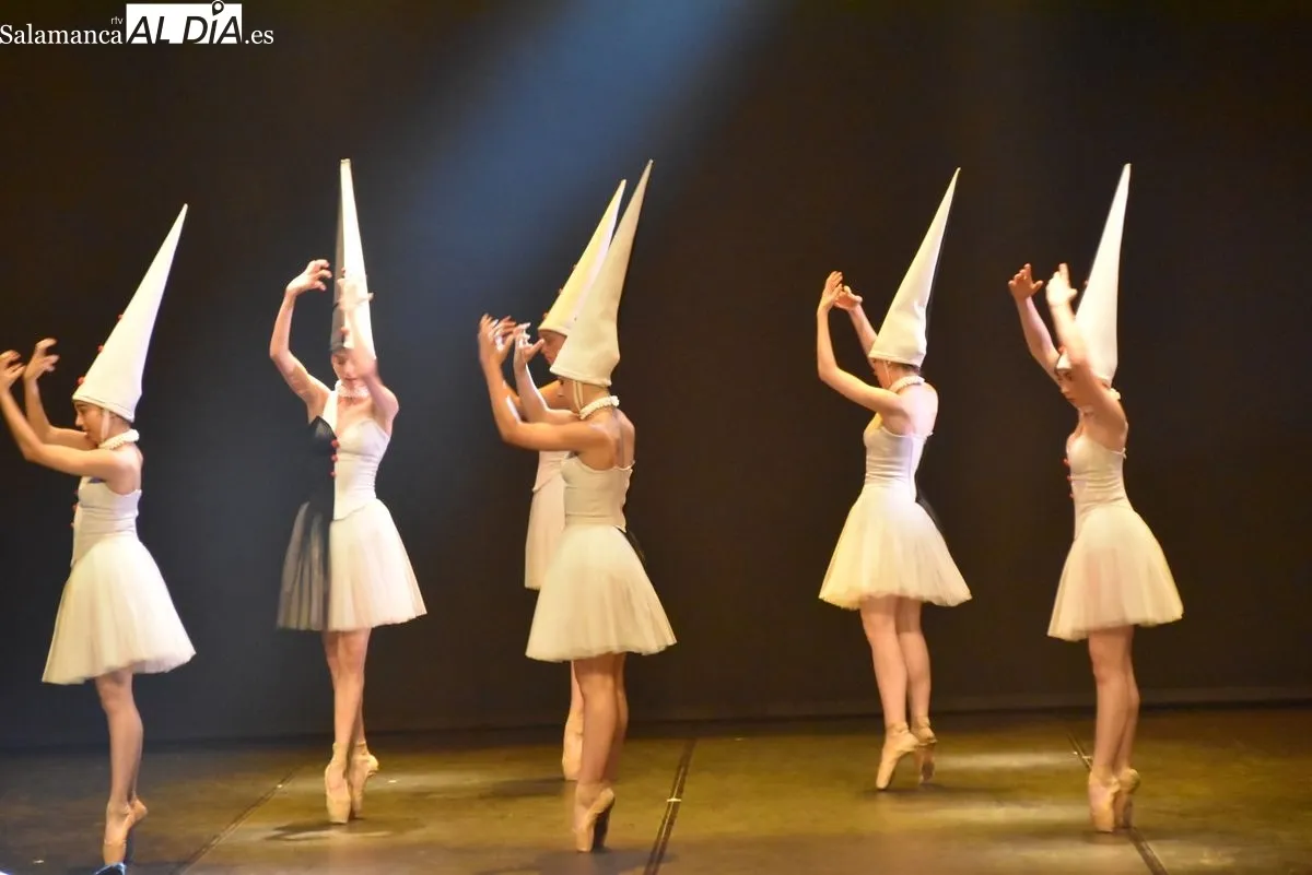 Escuela de Danza CyL en el Teatro Liceo | Fotos: Miguel González