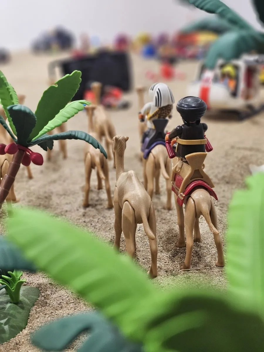Del desierto del Dakar al despegue de un avión: el universo Playmobil aterriza en El Tormes