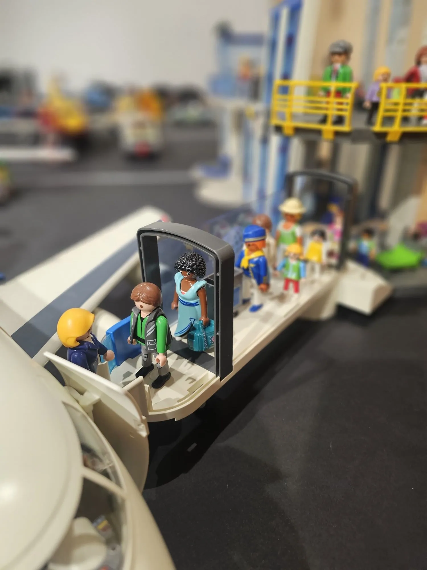 Del desierto del Dakar al despegue de un avión: el universo Playmobil aterriza en El Tormes