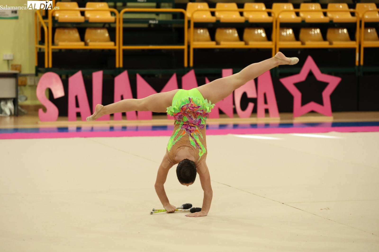 Éxito en la exhibición del Club Rítmica Salamanca para despedir el curso (FOTOS)