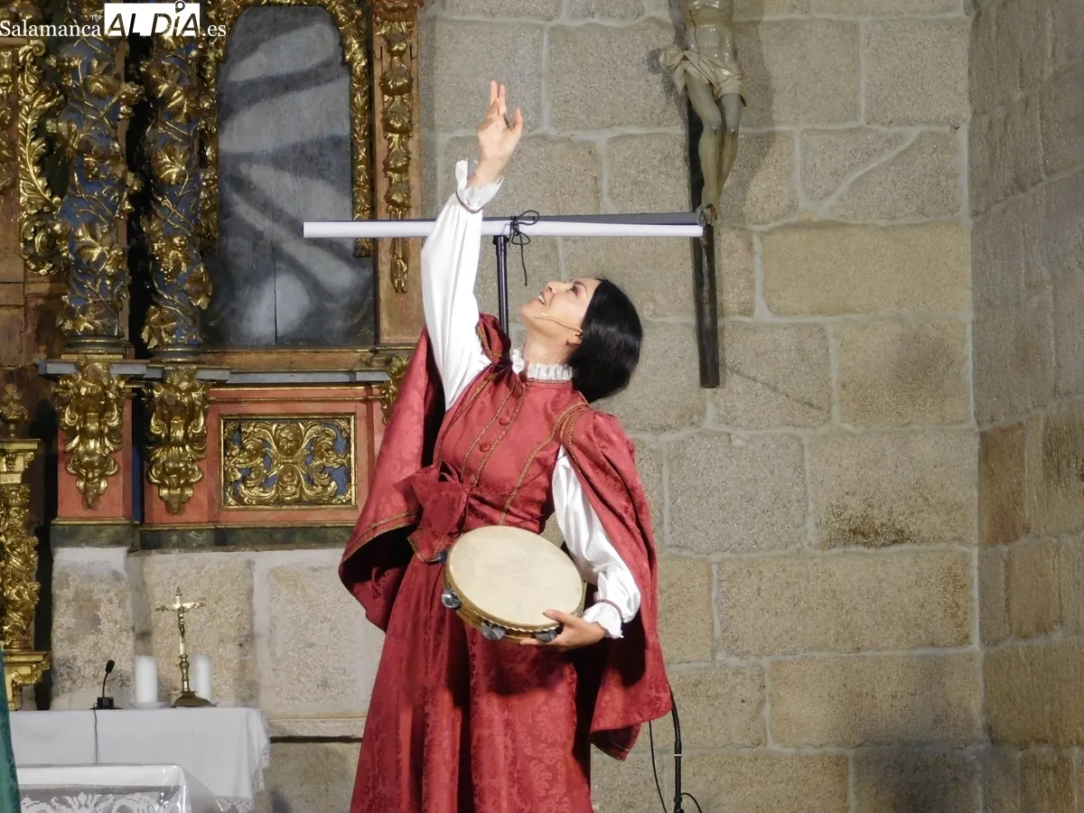  Guadalupe Lancho, Jenny Leyva y Juan Francisco Vicente, cautivaron al público que abarrotó la iglesia de El Manzano 