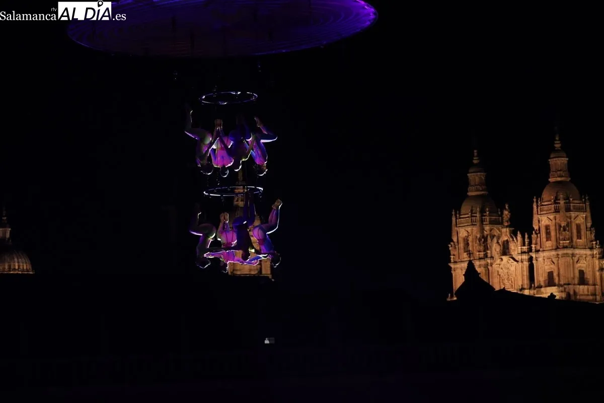 Nexus conquista la Plaza Mayor de Salamanca en su estreno. Foto de David Sañudo