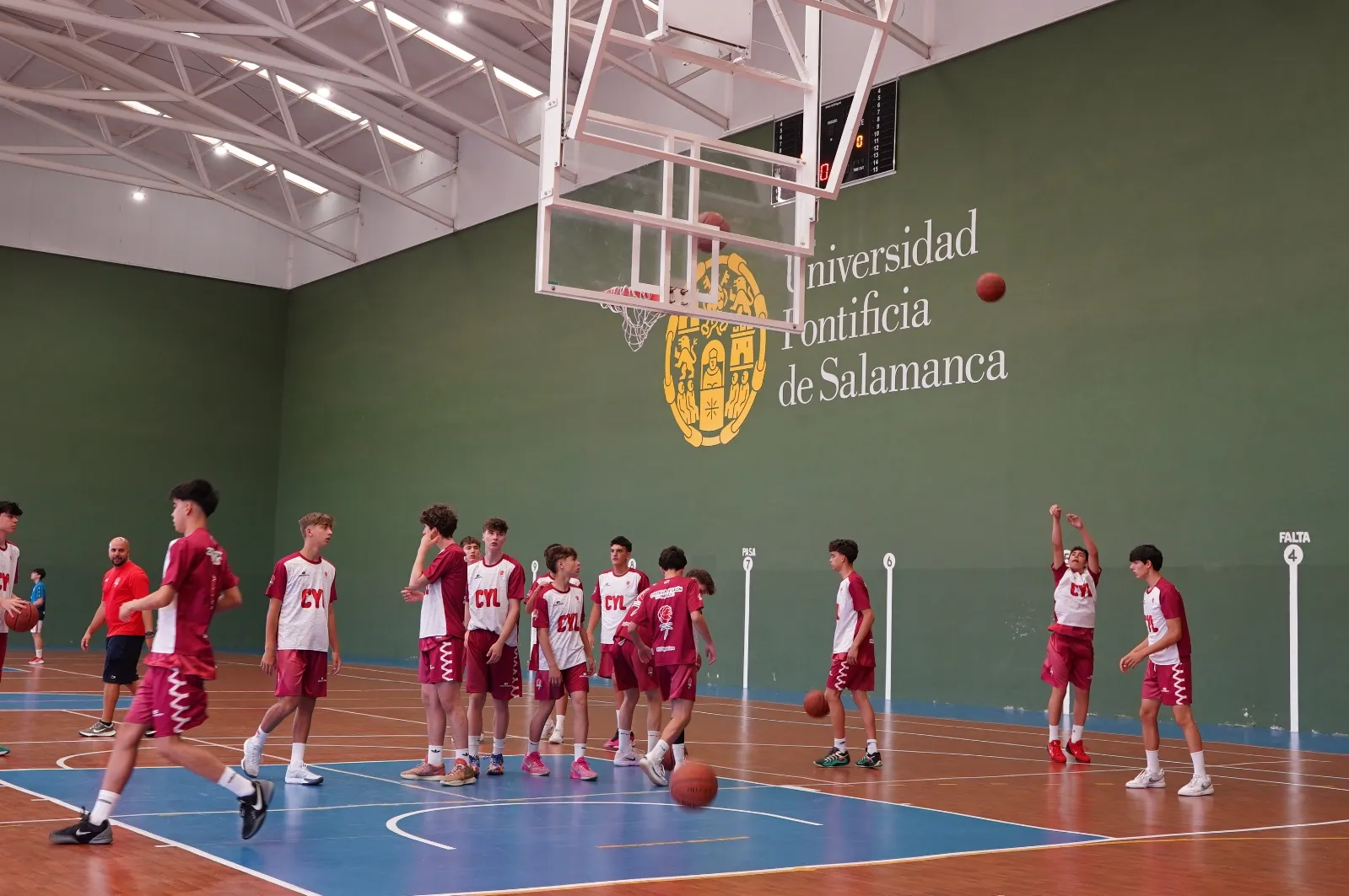 La selección cadete de CyL inicia en la UPSA su camino al Campeonato de España | FOTOS: UPSA