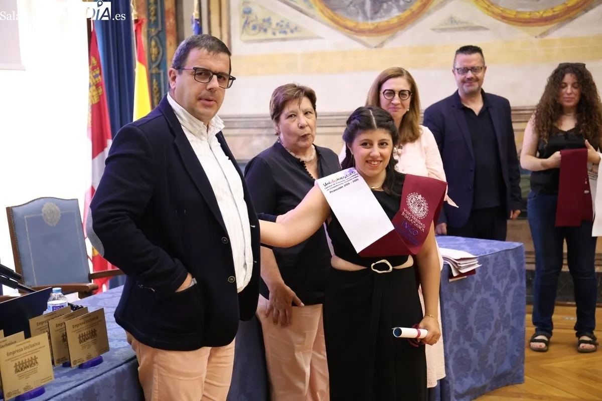 Graduación de los alumnos de la séptima promoción del programa UNIdiVERSITAS. Foto: David Sañudo