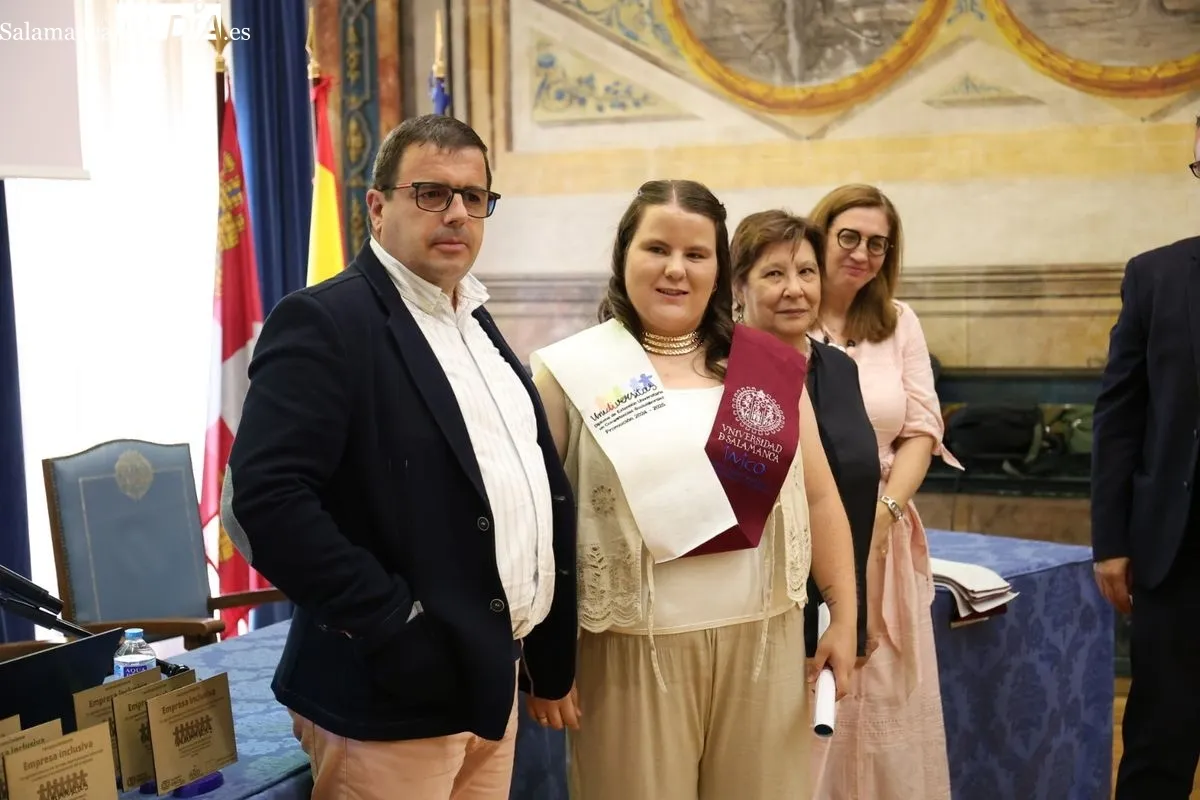 Graduación de los alumnos de la séptima promoción del programa UNIdiVERSITAS. Foto: David Sañudo