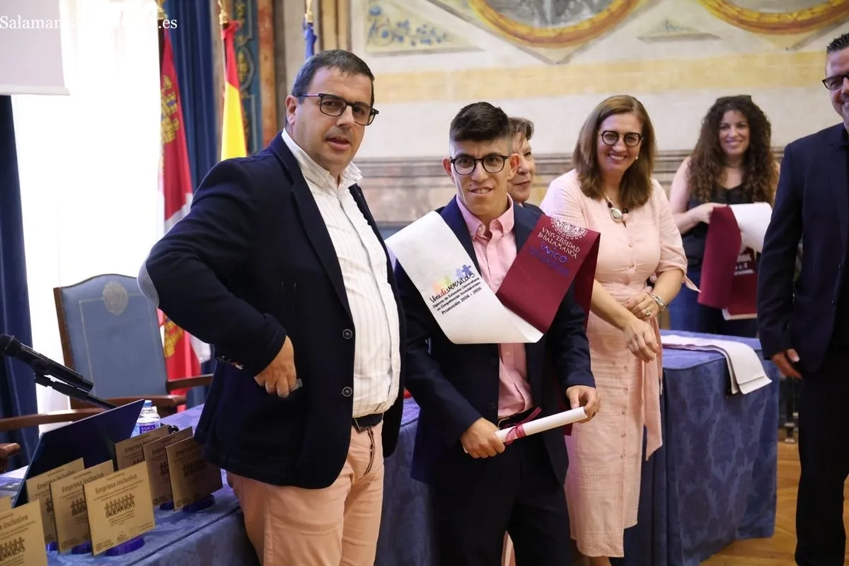 Graduación de los alumnos de la séptima promoción del programa UNIdiVERSITAS. Foto: David Sañudo