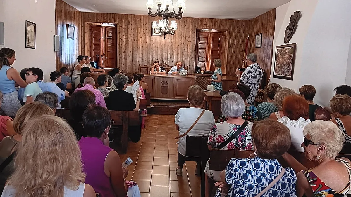 Homenaje a María José Calderero, enfermera en  Fuenteguinaldo