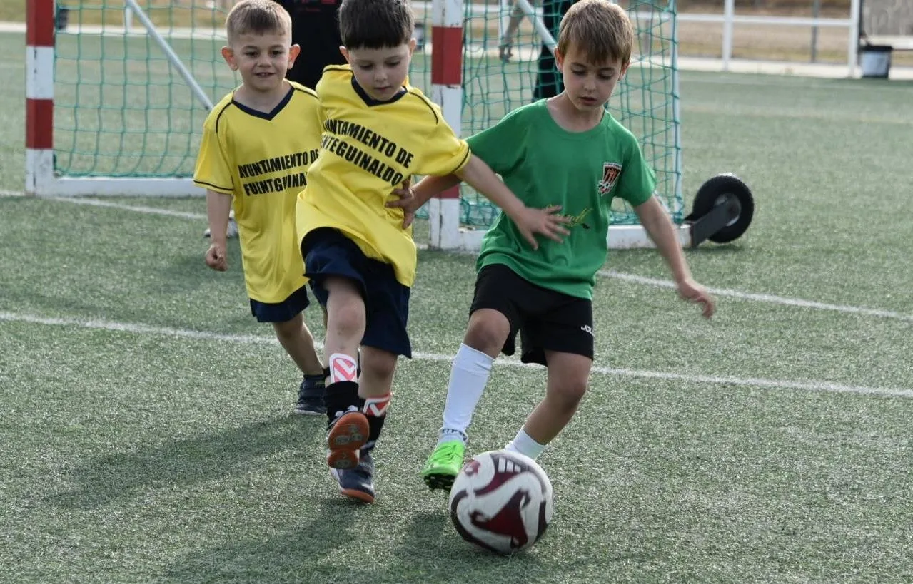 Foto 6 - Definidas las semifinales de la 2&ordf; Liga Comarcal Prebenjam&iacute;n del Ciudad Rodrigo CF