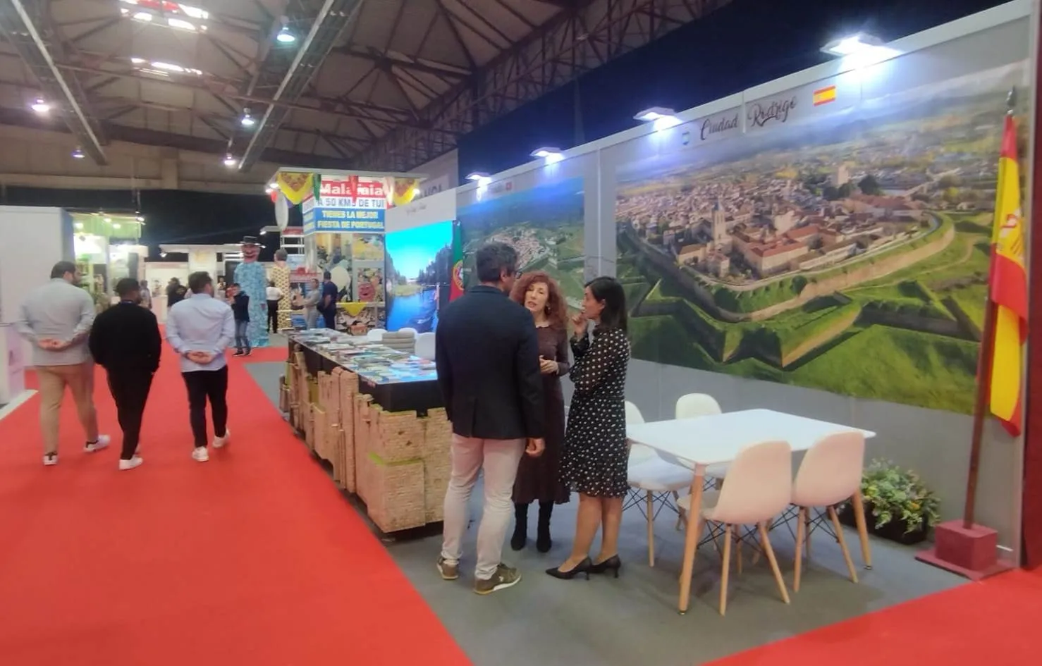 Foto 2 - Ciudad Rodrigo participa en Silleda (Pontevedra) en el Sal&oacute;n Tur&iacute;stico de Galicia