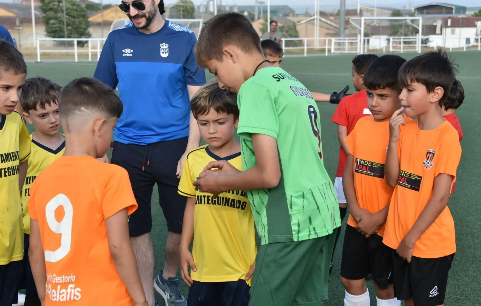 Foto 2 - Los penaltys deciden los finalistas de la 2&ordf; Liga Prebenjam&iacute;n del Ciudad Rodrigo CF