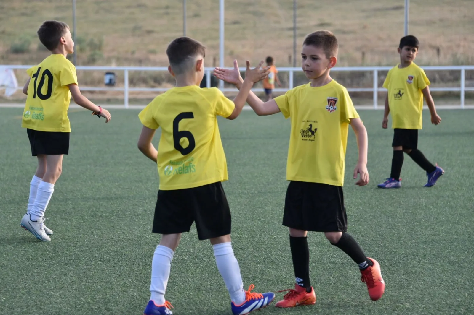 Foto 11 - Los penaltys deciden los finalistas de la 2&ordf; Liga Prebenjam&iacute;n del Ciudad Rodrigo CF