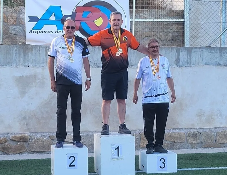 Foto 4 - Jes&uacute;s Marcos y Jos&eacute; Prieto suben al podio en el Campeonato de Castilla y Le&oacute;n al Aire Libre