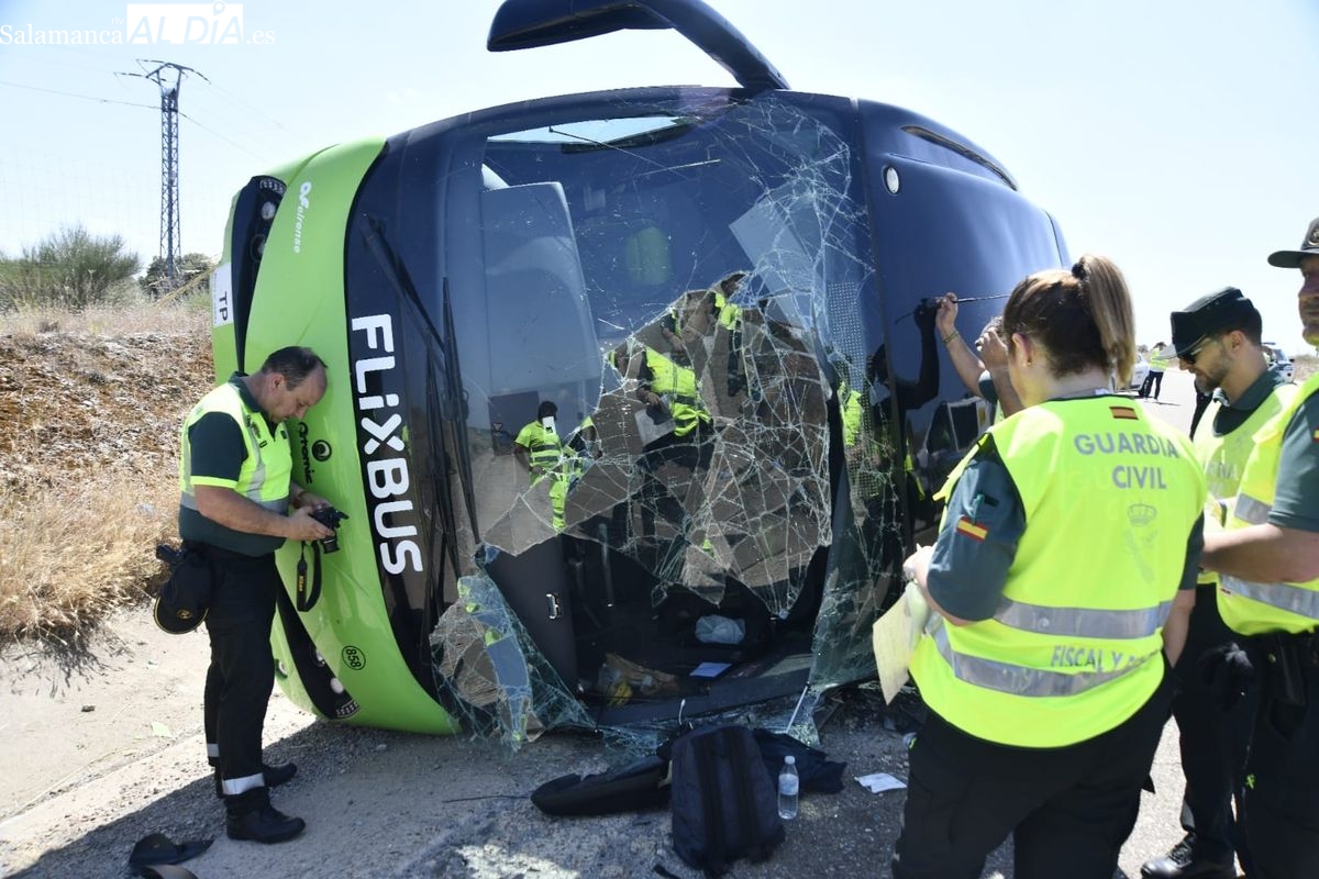 Accidente autobús A-62 en Fuentes de Oñoro