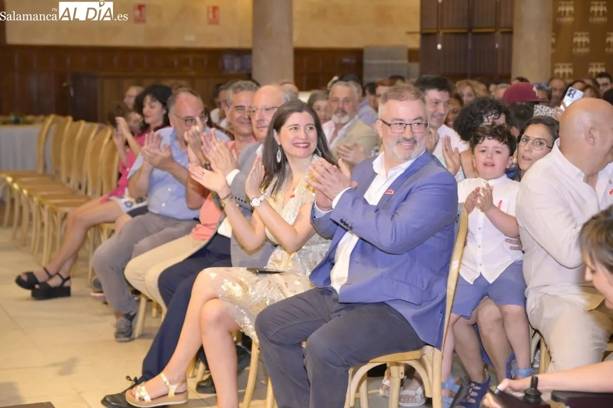 El Casino de Salamanca ha acogido el acto de reconocimiento de la Fundación Aviva por la concensión de la Medalla de Oro de la Ciudad de Salamanca