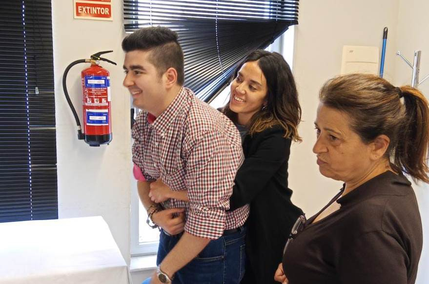 Los alumnos del programa Asistir se forman en primeros auxilios