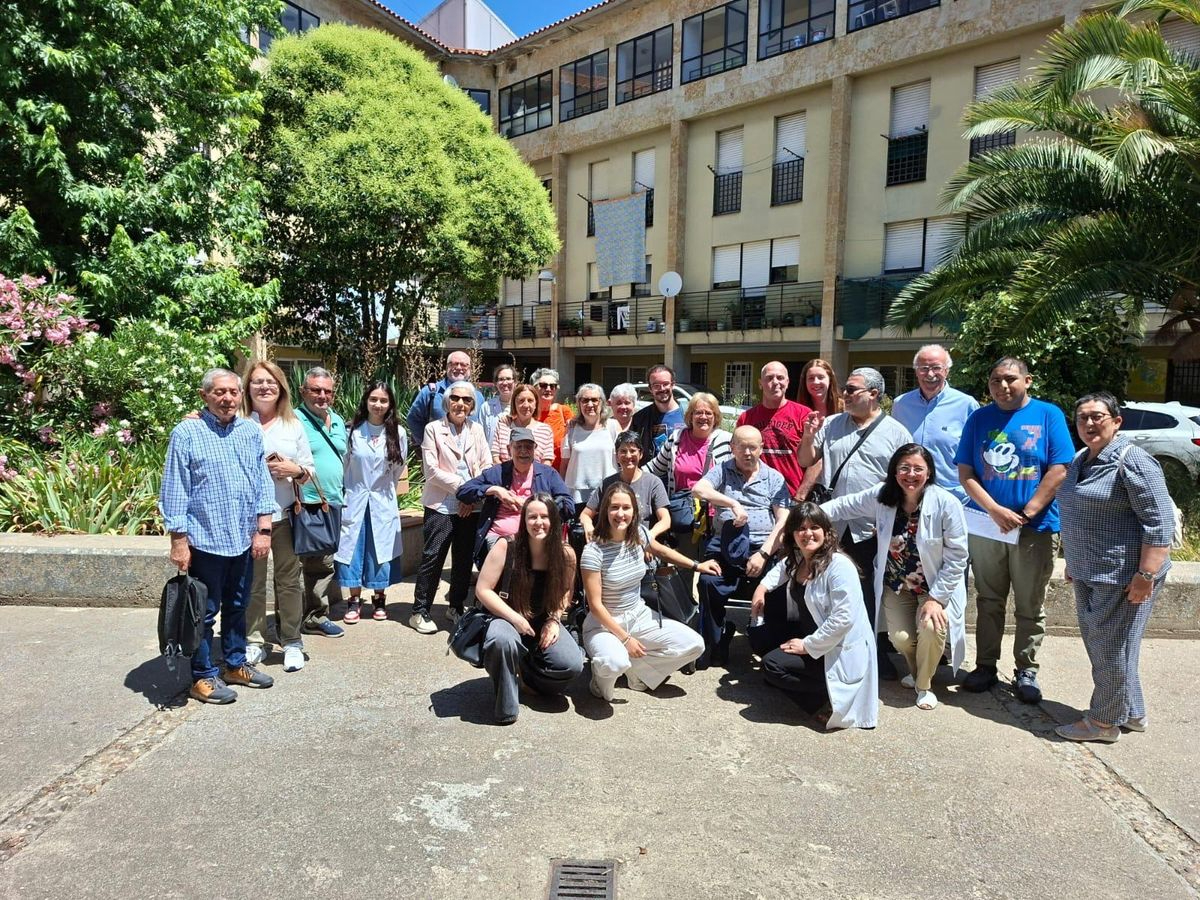 Vicente del Bosque visita la asociación salmantina de Daño Cerebral (ASDACE)