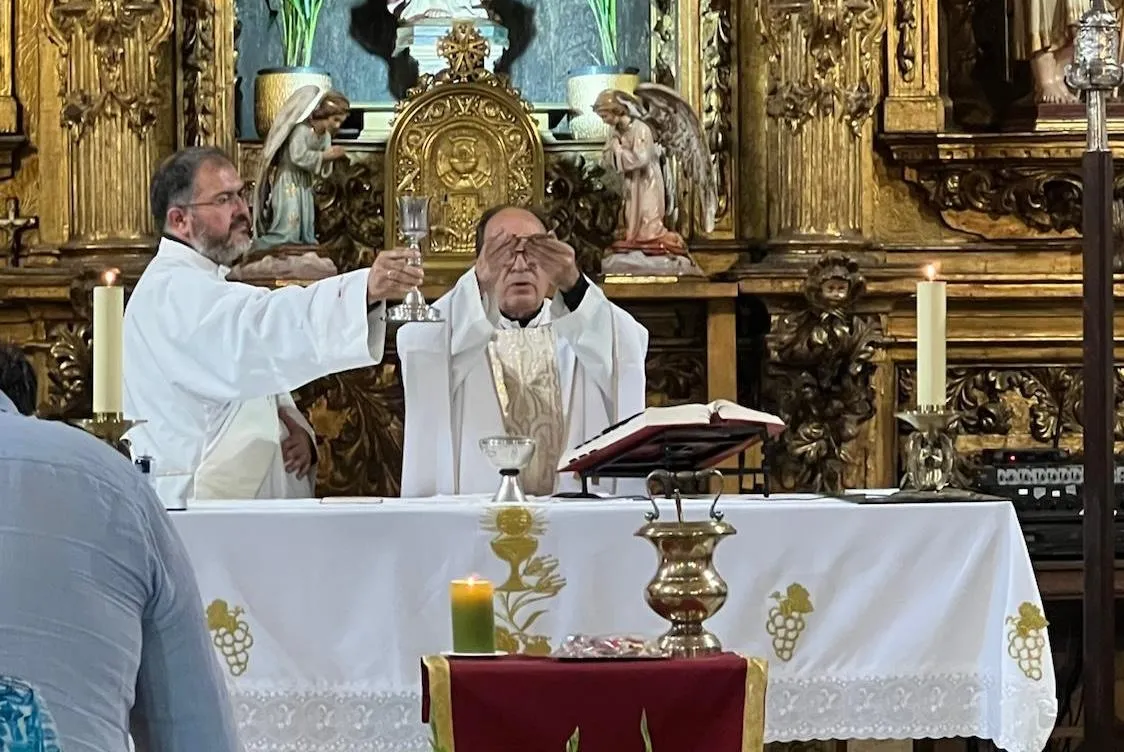 Foto 5 - San Andr&eacute;s reparte Detentes en su conmemoraci&oacute;n del Sagrado Coraz&oacute;n de Jes&uacute;s