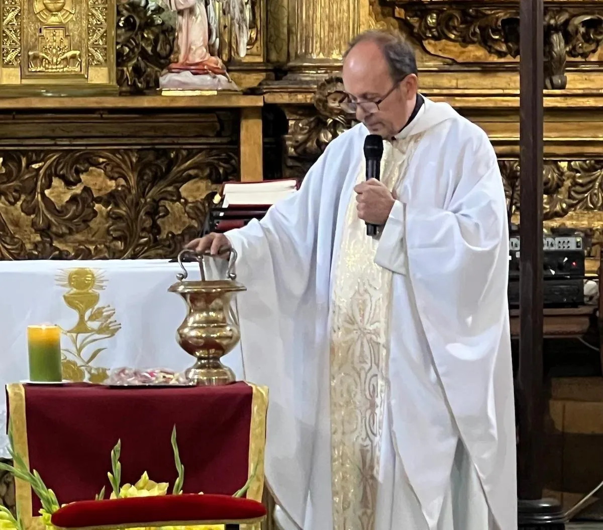 Foto 3 - San Andr&eacute;s reparte Detentes en su conmemoraci&oacute;n del Sagrado Coraz&oacute;n de Jes&uacute;s
