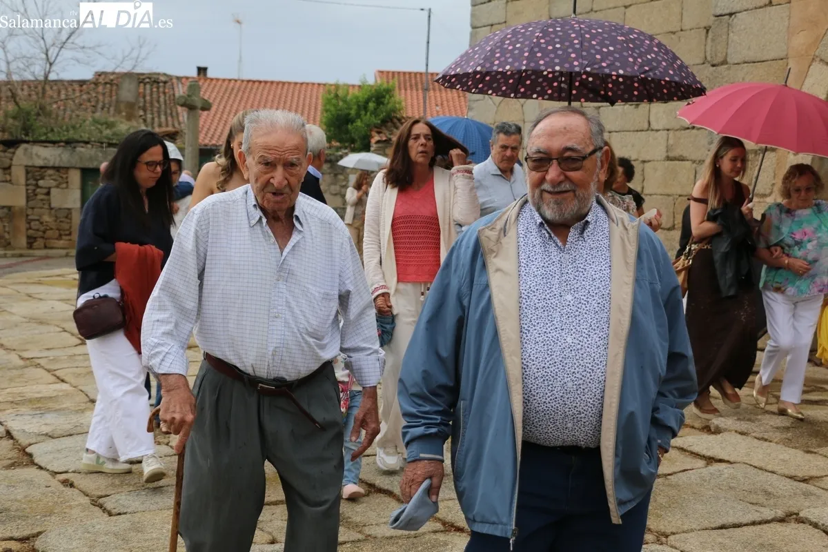 Celebración de las fiestas de San Juan en Bogajo / CORRAL 