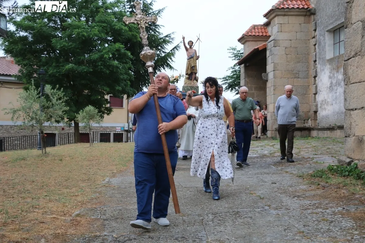 Celebración de San Juan Bautista en Peralejos de Abajo  