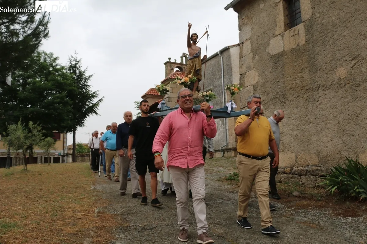 Celebración de San Juan Bautista en Peralejos de Abajo  