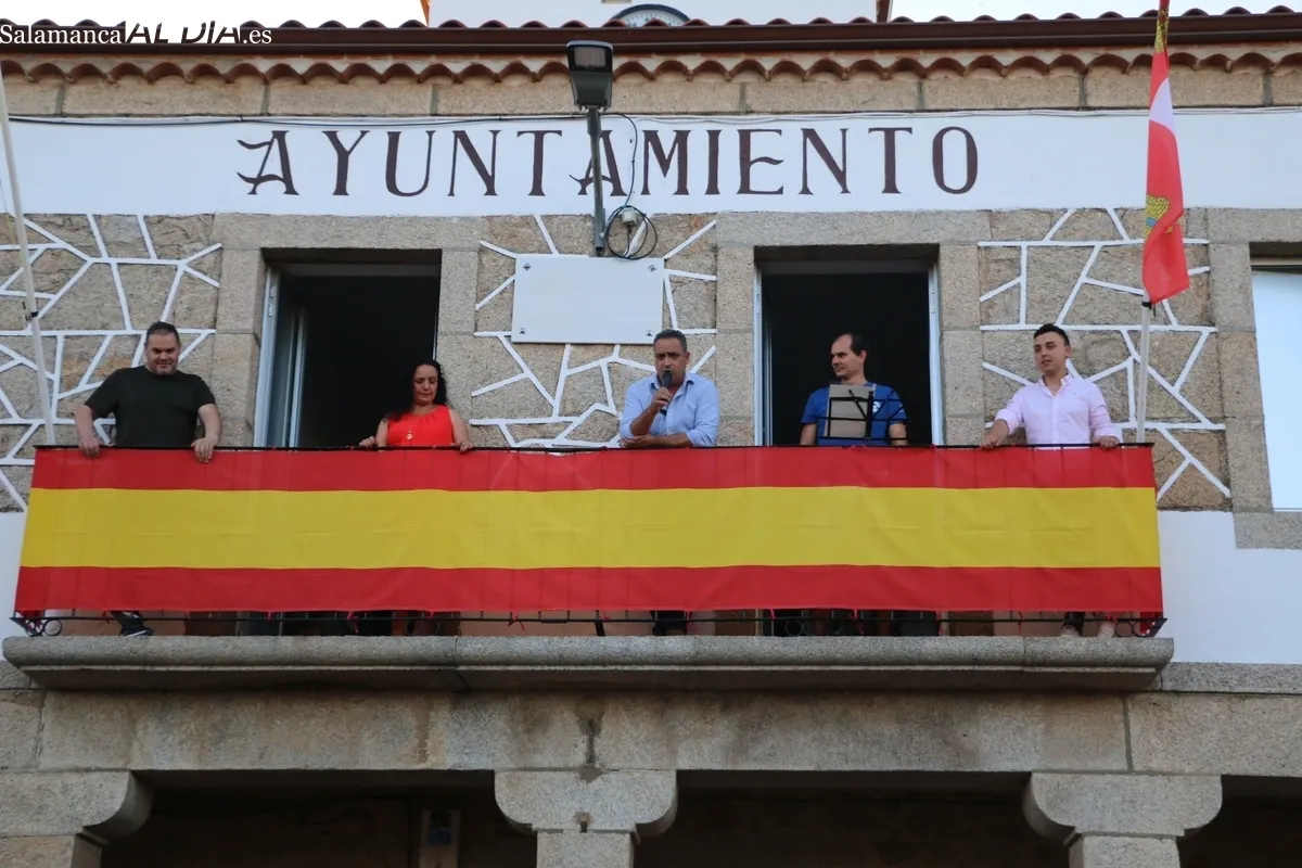 Con el pregón de Sergio Encinas arrancaban oficialmente este sábado las fiestas de San Juan en Bogajo / CORRAL 