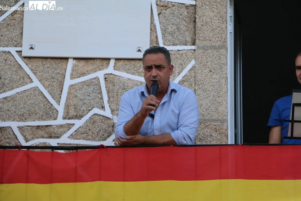 Con el pregón de Sergio Encinas arrancaban oficialmente este sábado las fiestas de San Juan en Bogajo / CORRAL 