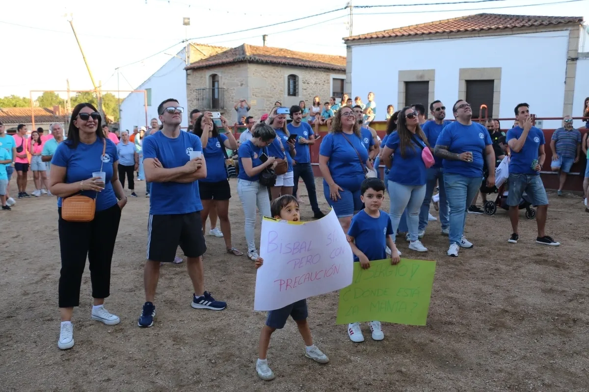 Con el pregón de Sergio Encinas arrancaban oficialmente este sábado las fiestas de San Juan en Bogajo / CORRAL 