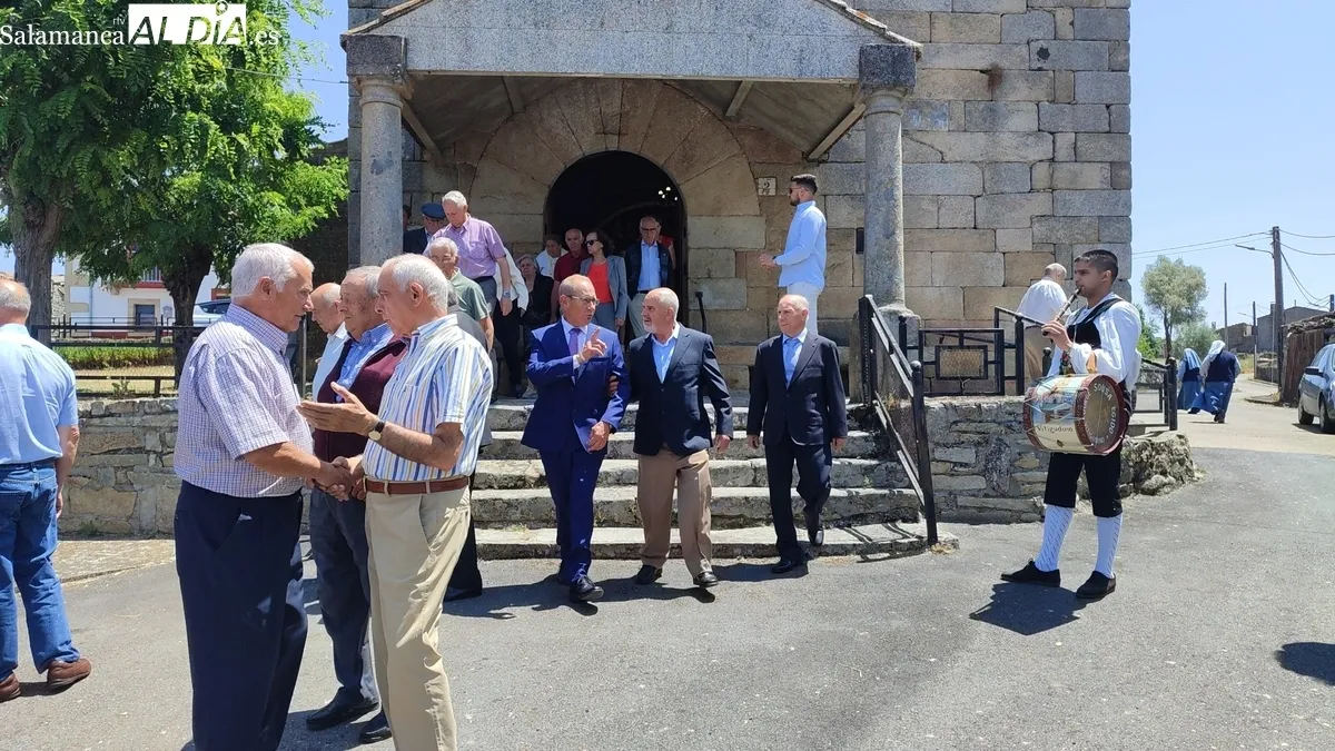 Celebración de la fiesta de San Antonio de Padua en El Milano / CORRAL 