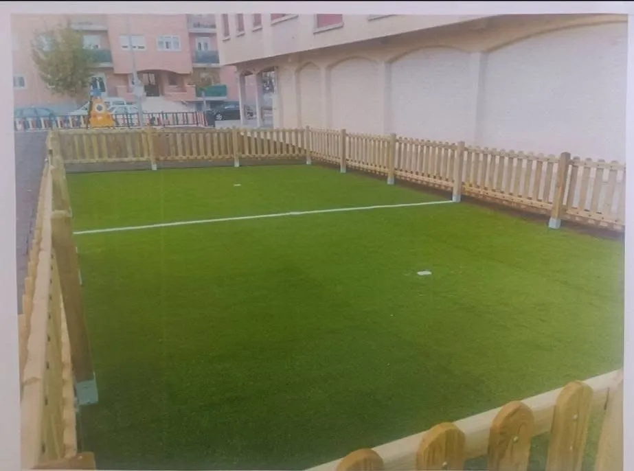 Foto 4 - Villoria pone en marcha la creaci&oacute;n de un nuevo parque en las escuelas