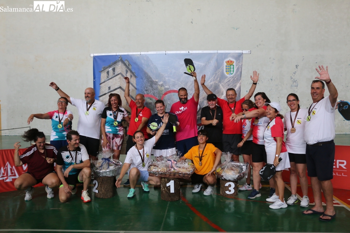 El pickleball consolida su torneo en Aldeadávila de la Ribera