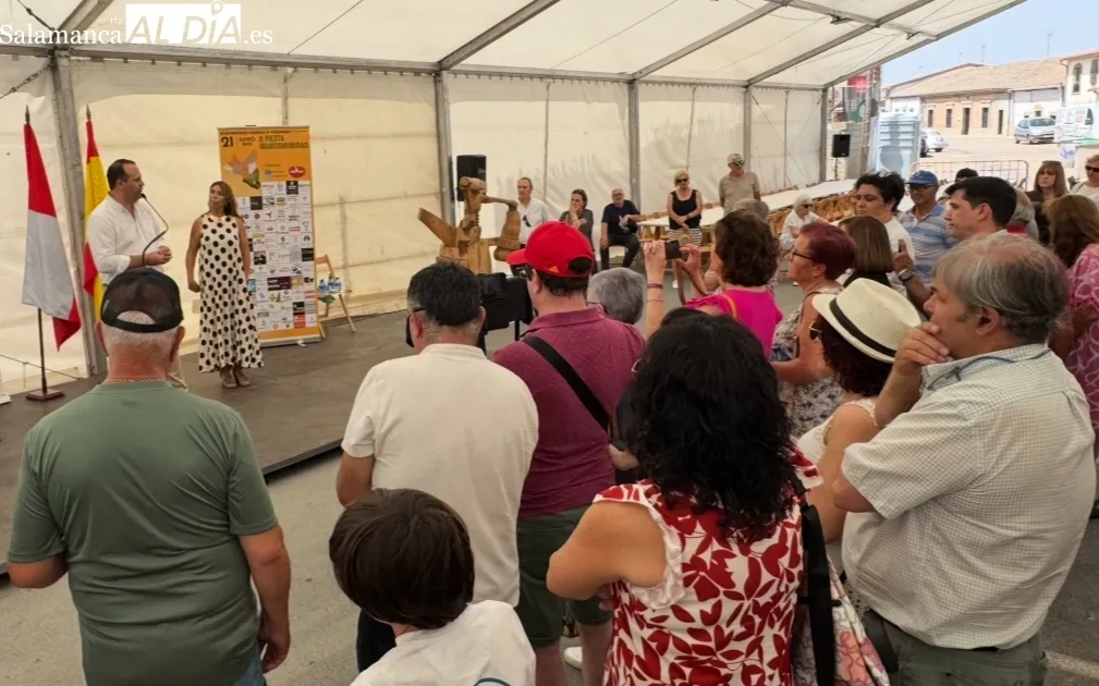 Foto 8 - Gran ambiente y apuesta firme por nuestros pueblos dan la bienvenida a la II Fiesta de la Mancomunidad en Mancera de Abajo