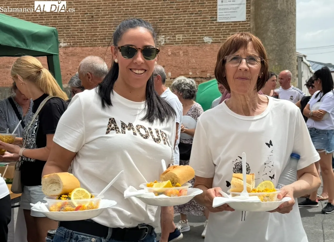 Foto 6 - Paella y solidaridad unen a m&aacute;s de 300 personas en El Campo de Pe&ntilde;aranda para decir adi&oacute;s a sus fiestas del Corpus