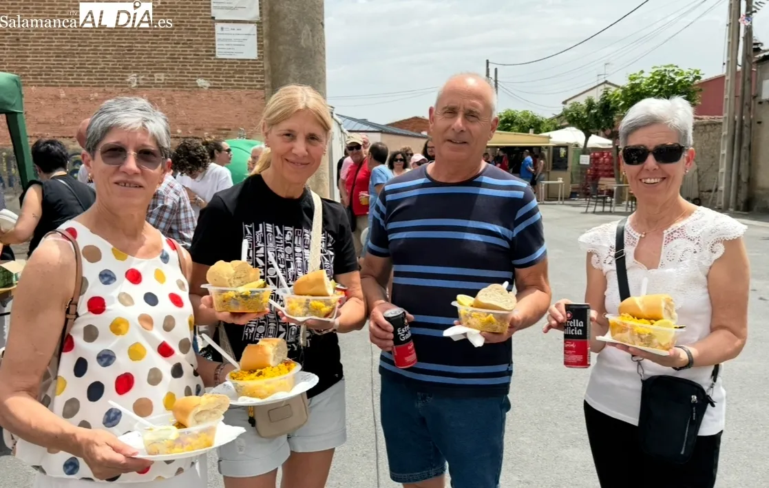 Foto 9 - Paella y solidaridad unen a m&aacute;s de 300 personas en El Campo de Pe&ntilde;aranda para decir adi&oacute;s a sus fiestas del Corpus