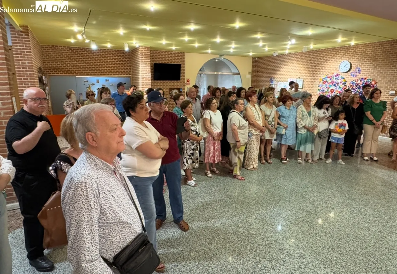 Foto 6 - El CDS, abarrotado de creatividad, con la exposici&oacute;n de las obras realizadas en los Talleres de Ocio y Tiempo Libre