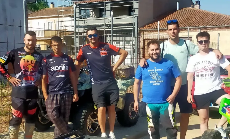 Foto 6 - La VI Quedada Motera Motorratones de Villoria se consagra como una gran jornada festiva con miles de participantes