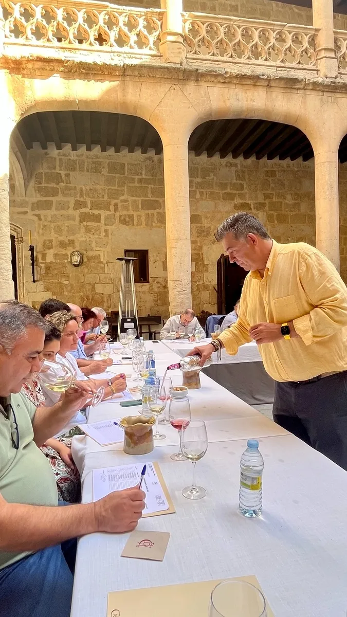 Cata de la añada 2024 de la D.O. Arribes por especialistas 