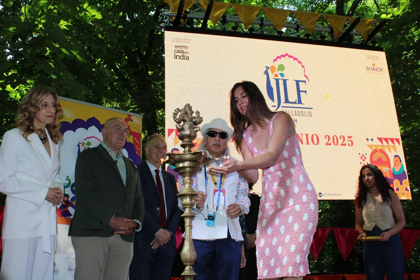 Foto 8 - V&Iacute;DEO | El Festival de Jaipur florece en la naturaleza del Campo Grande para "tender puentes" entre la India y Valladolid