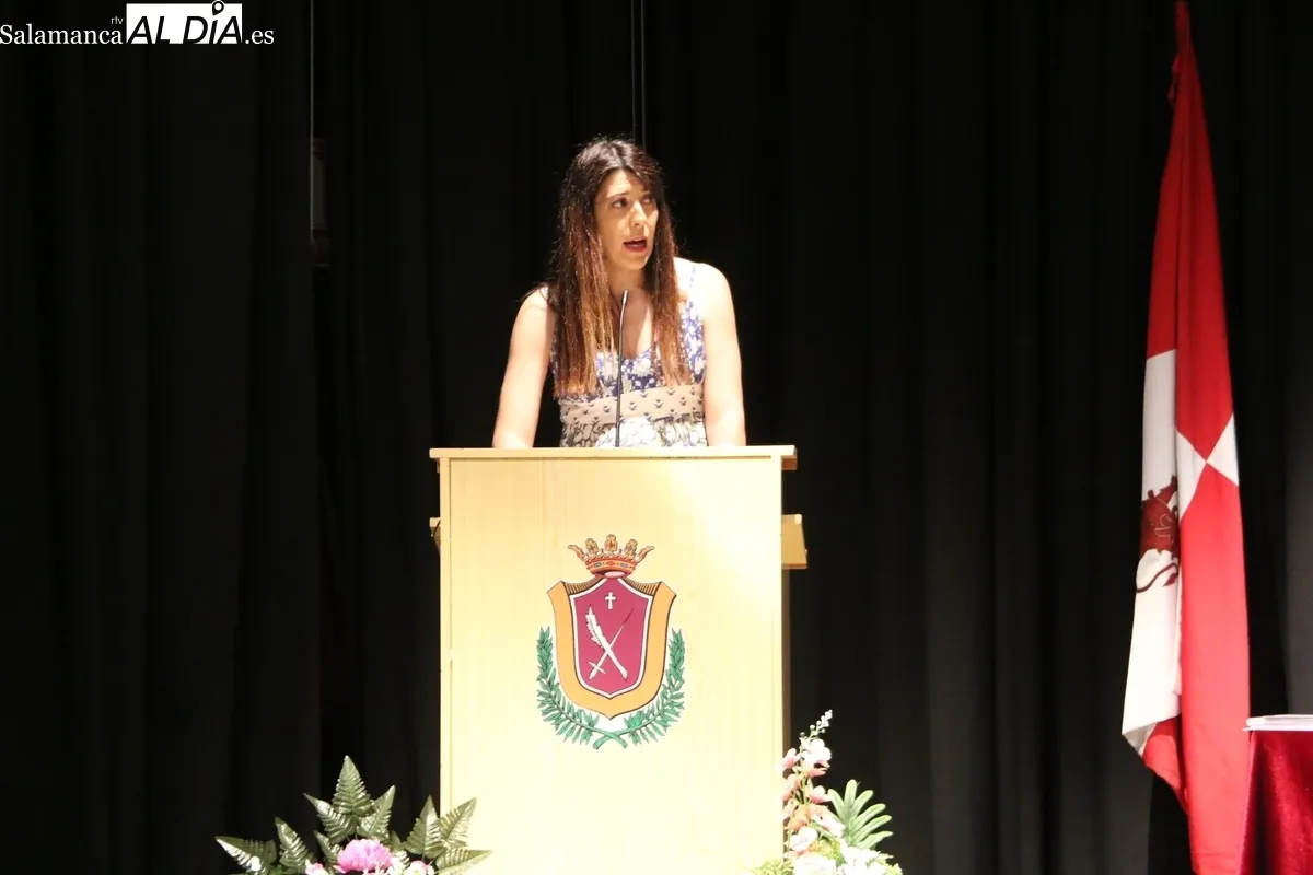Acto de graduación de 31 alumnos de 6º de Primaria del CEIP Manuel Moreno Blanco de Vitigudino / CORRAL